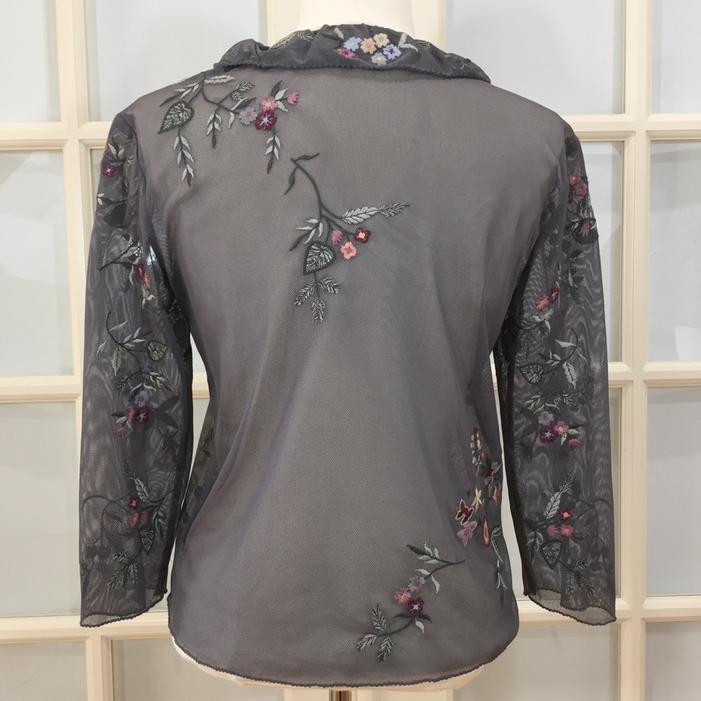J.Jill Embroidered Floral Sheer Blouse Fluted Sleeve Top XS - Picture 3 of 15